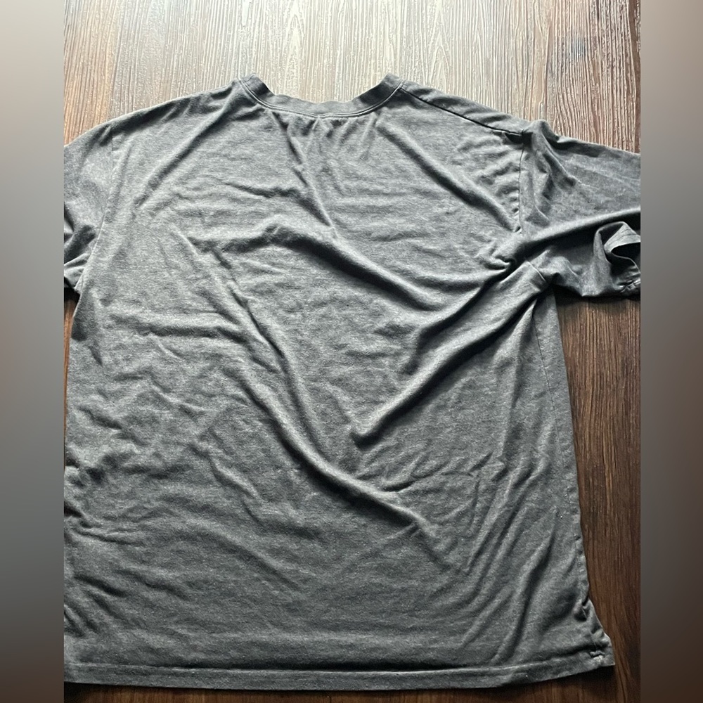 grey sun and moon tee
